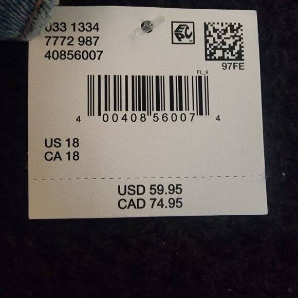 American Eagle 6" strigid relaxed fit shorts - Picture 3 of 3